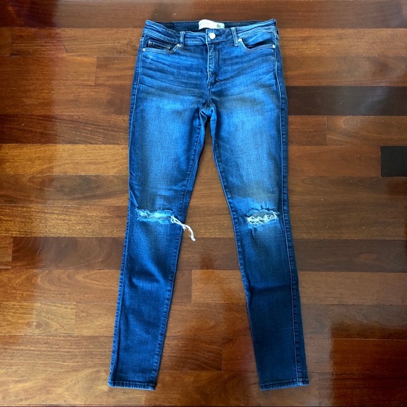 Abercrombie & Fitch Denim - A&F Super Skinny Ripped Jeans Leggings 6R/28W